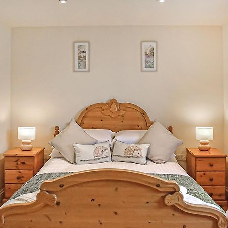 Little Moorland Farm Lodges Chapel Allerton Oda fotoğraf