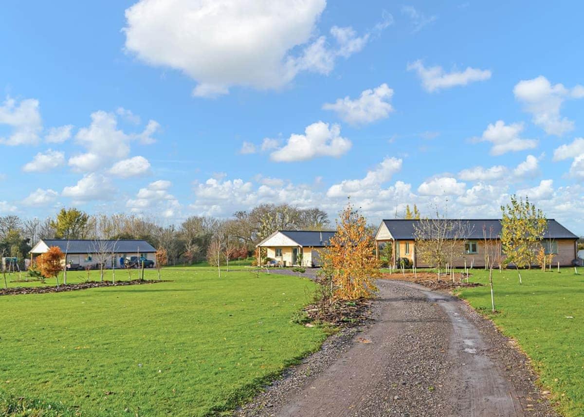 Little Moorland Farm Lodges Chapel Allerton Dış mekan fotoğraf